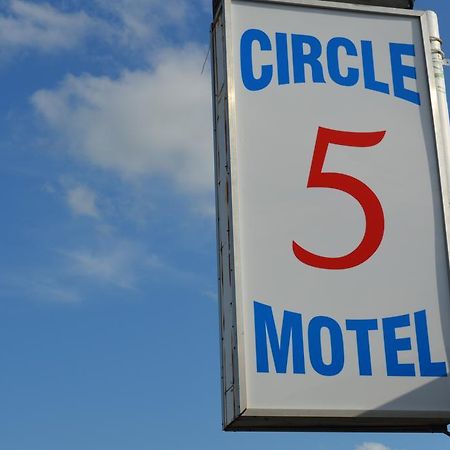 Circle 5 Motel Olds Kültér fotó