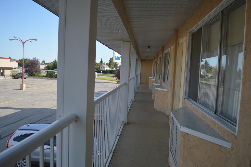 Circle 5 Motel Olds Kültér fotó